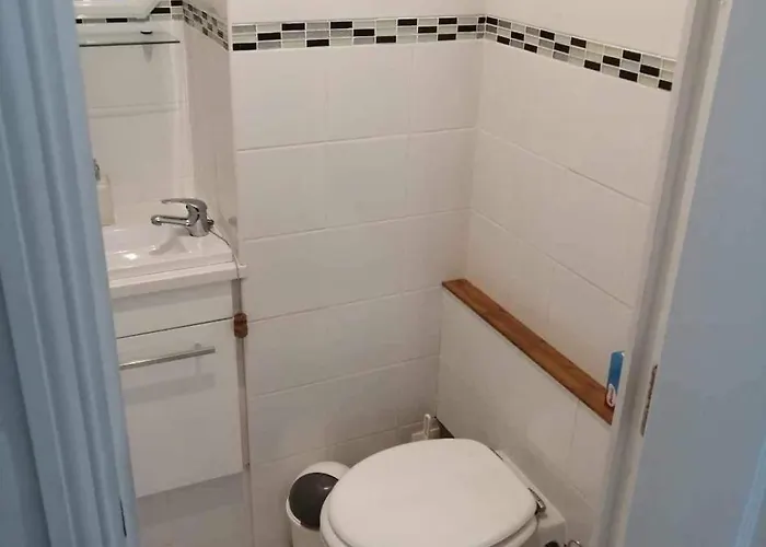 Normand - Vire Calvados Relaxing Rural Retreat *